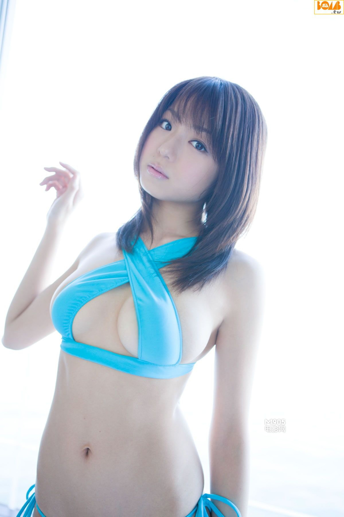 Nakamura Shizuka,sexy actriz japonesa luce su cuerpo atractivo 2