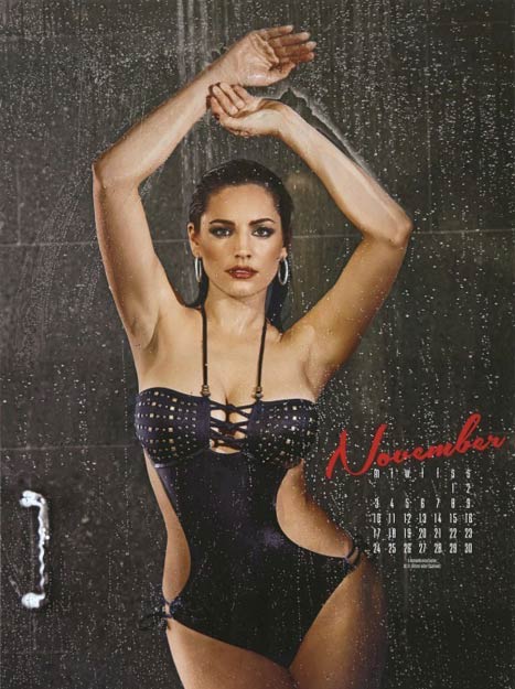 Calendario sexy 2014 de Kelly Brook 5