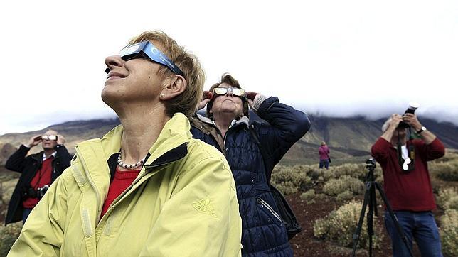 Espectacular eclipse híbrido de sol, un fenómeno visible diez veces cada siglo