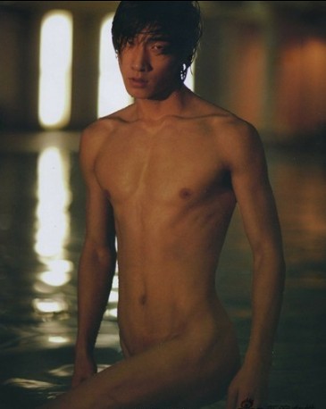 Fotos desnudas del supermodelo chino Zhang Liang 5