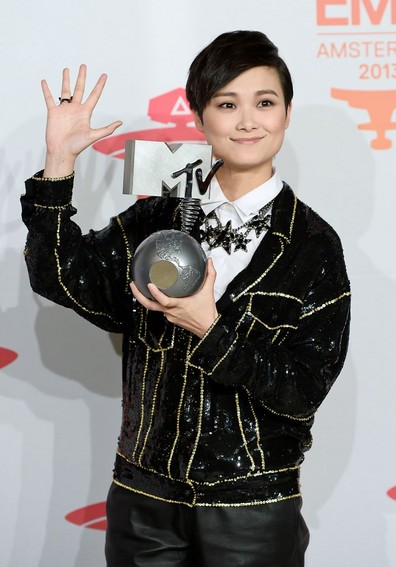 Cantante china Chris Lee (Li Yuchun) gana “Mejor Artista Mundial” de los MTV EMA 2013 5
