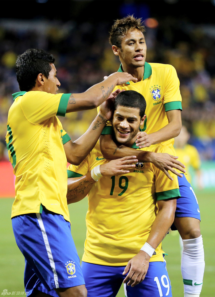 Brasil vence 2-1 a Chile en amistoso 2