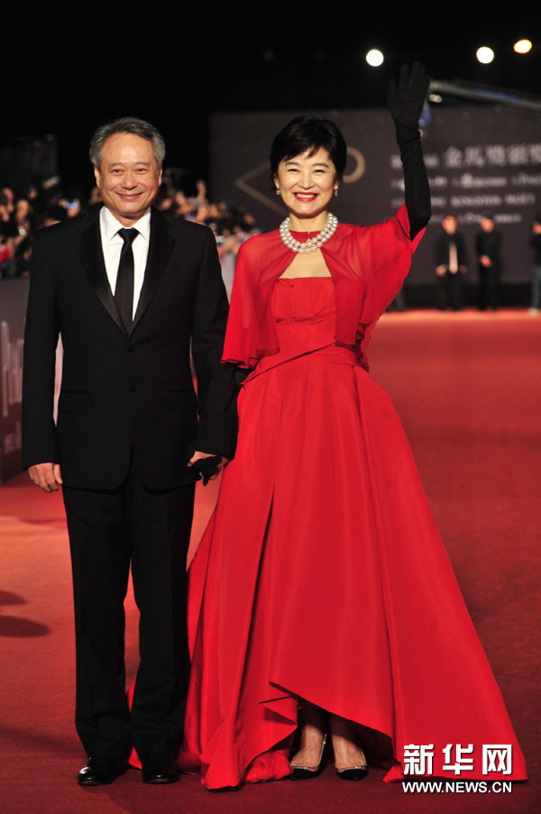 Alfombra roja de la 50 edición de Premios Caballo de Oro6