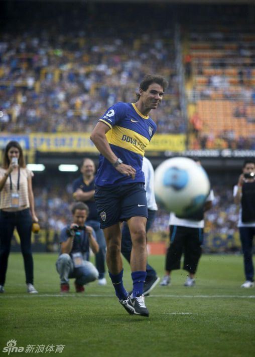 Nadal y Djokovic lanzaron penaltis en el estadio 'La Bombonera' de Boca Juniors 6