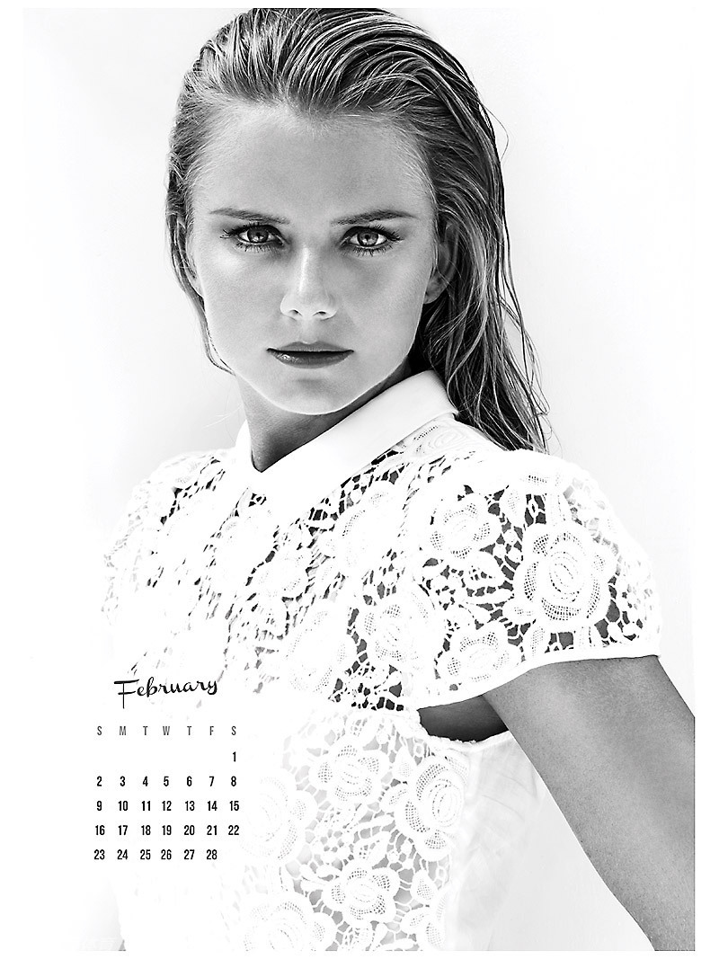 Nuevo calendario de la sexy tenista rusa Daniela Hantuchova
