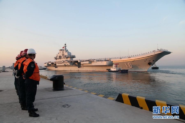 China envía su portaaviones al Mar Meridional a pesar de los tensiones con Japón