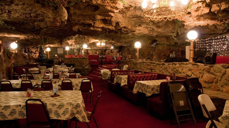 Los misteriosos restaurantes en cuevas 9
