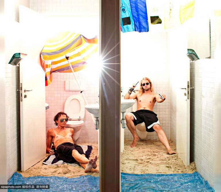 Impresionante fotografía conceptual: fiestas y locuras en el baño36