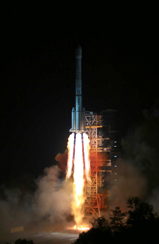 China lanza su sonda lunar Chang'e-3 2
