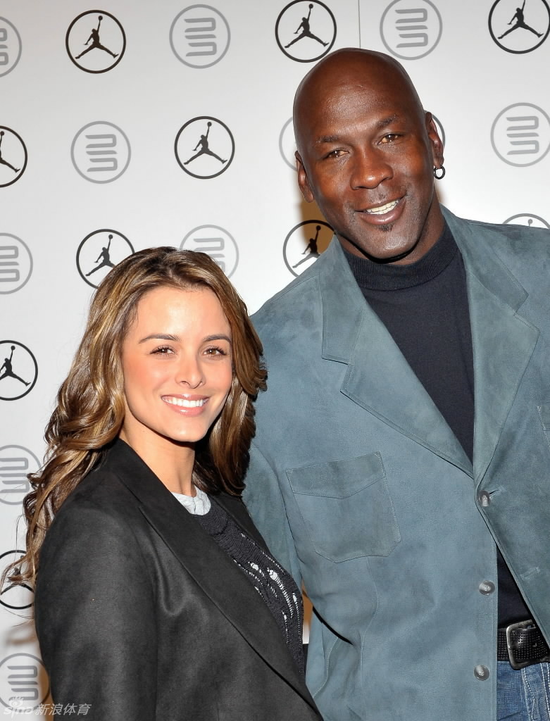 Michael Jordan tendrá su primer hijo con la hermosa modelo cubana Yvette Prieto 2