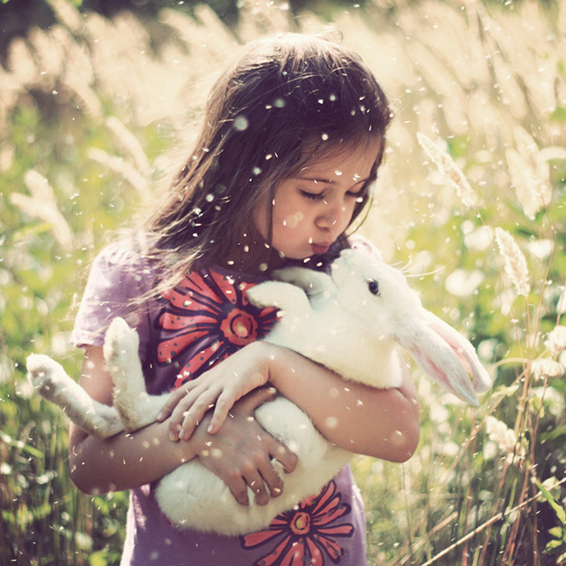 Una niña angelical por la lente de la fotógrafa Mechtaniya3