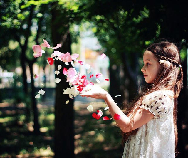 Una niña angelical por la lente de la fotógrafa Mechtaniya19