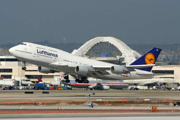 Aeropuerto Internacional Jorge Chávez: