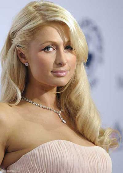 Top 10 mujeres más calientes con mucho dinero: Paris Hilton