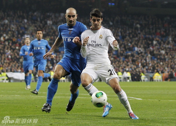 El Real Madrid ganó al Olímpic de Xàtiva por 2-0 22