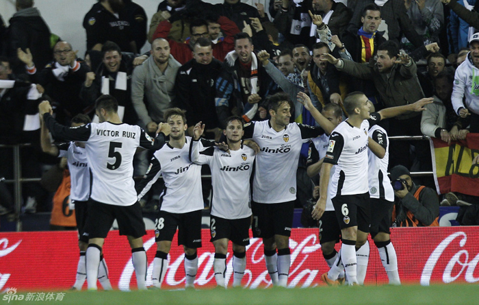 El Real Madrid ganó al Valencia por 3-2 gracias a Jesé 11