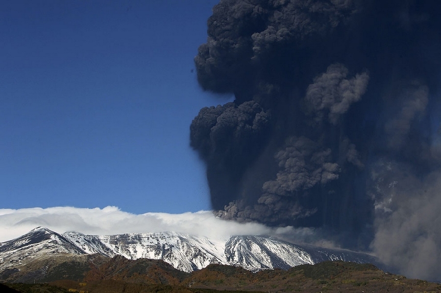 El día 23 de noviembre de 2013, la erupción del Volcán Etna