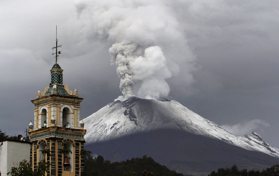 El día 7 de julio de 2013, la erupción del Volcán Popocatepetl