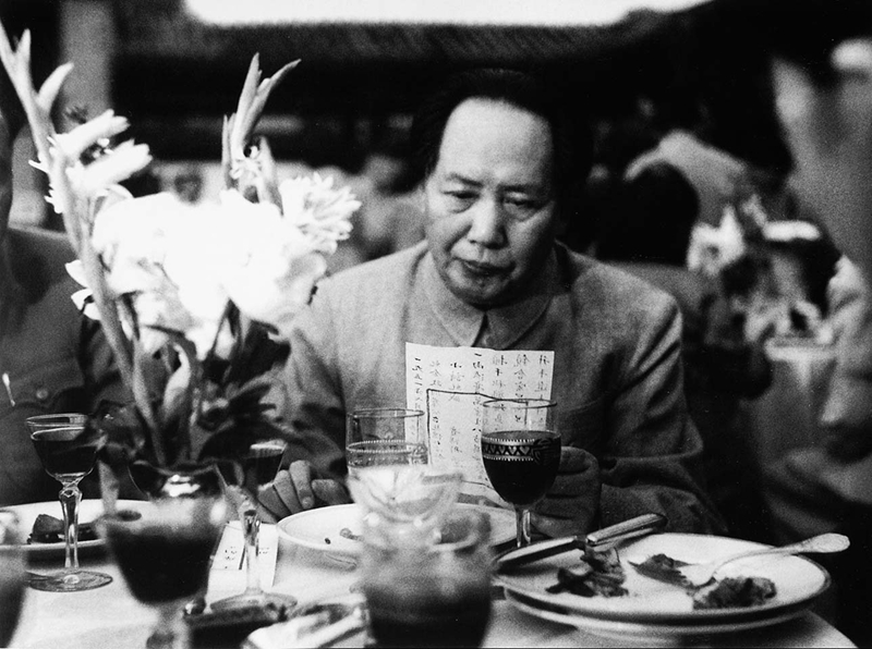 Valiosas fotos documentales que registran la vida real de Mao Zedong 22