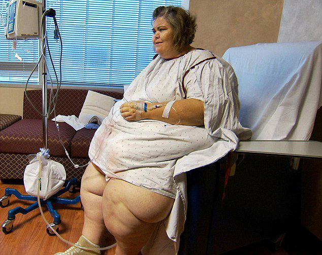 La mujer estadounidense super gorda, ¡de 303 kilos!