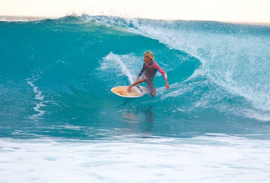 Surfear es un atractivo de Cabo Verde, uno de los países en África con más alta calificación por tener una prensa relativamente libre.
