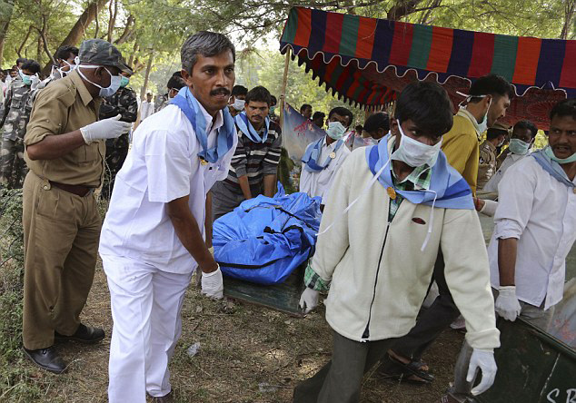 26 muertos y 9 heridos por incendio de tren en India