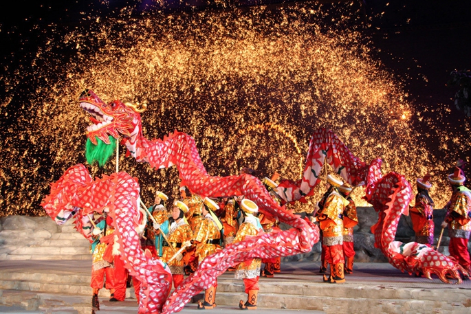 Enciclopedia de la cultura china: danza de dragón y de león 舞龙舞狮1