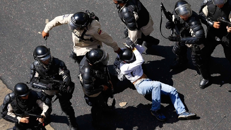 Protestas en Venezuela dejan dos muertos