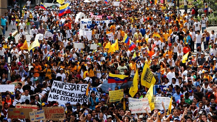 Protestas en Venezuela dejan dos muertos