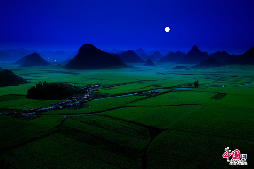 La primavera de Luoping, mar de flores de canola en China6