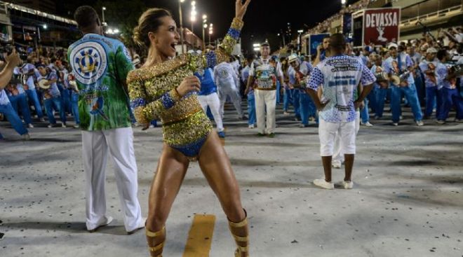 Las mejores fotos sexys del Carnaval de Río 2014