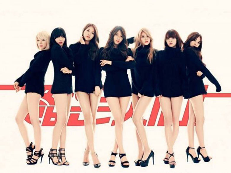 Chicas coreanas lucen sus curvas voluptuosas