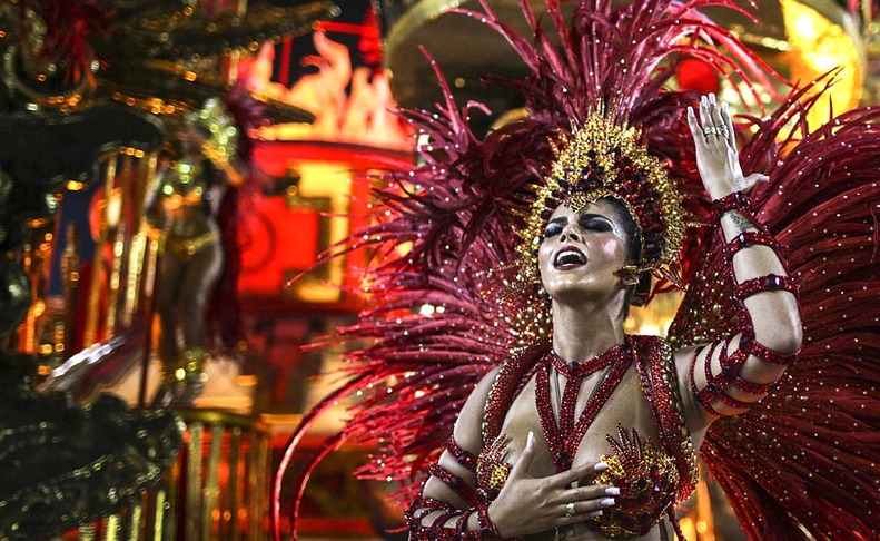 Las mejores fotos sexys del Carnaval de Río 2014