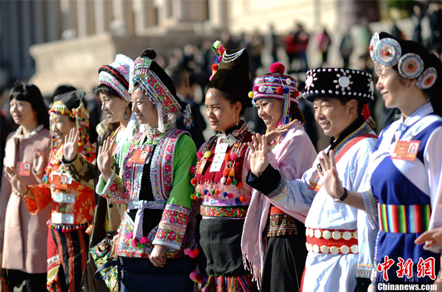 Día Internacional de las Mujeres: chinas guapas en las dos sesiones