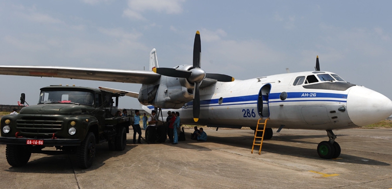 Países unen esfuerzos para encontrar el avión desaparecido