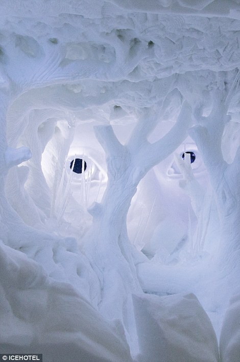 Visitan el hotel de hielo y nieves de Suecia