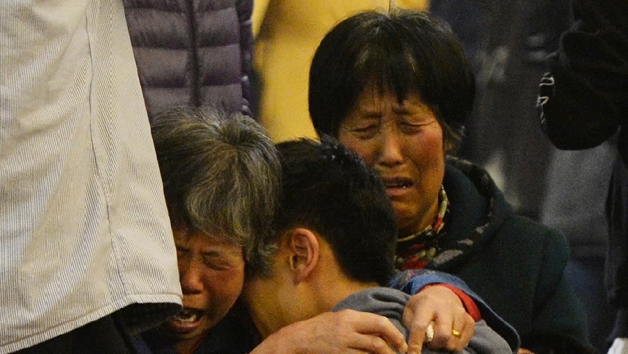 La reacción de los familiares de los pasajeros del vuelo de Malaysia Airlines