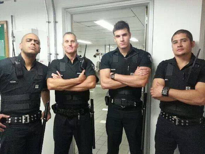 Guilherme Leão,guardia de seguridad más guapo de Brasil ya es famoso en China 3