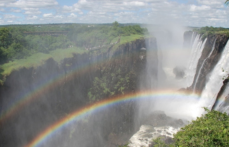 Tres destinos turísticos chinos entre las 10 maravillas del mundo