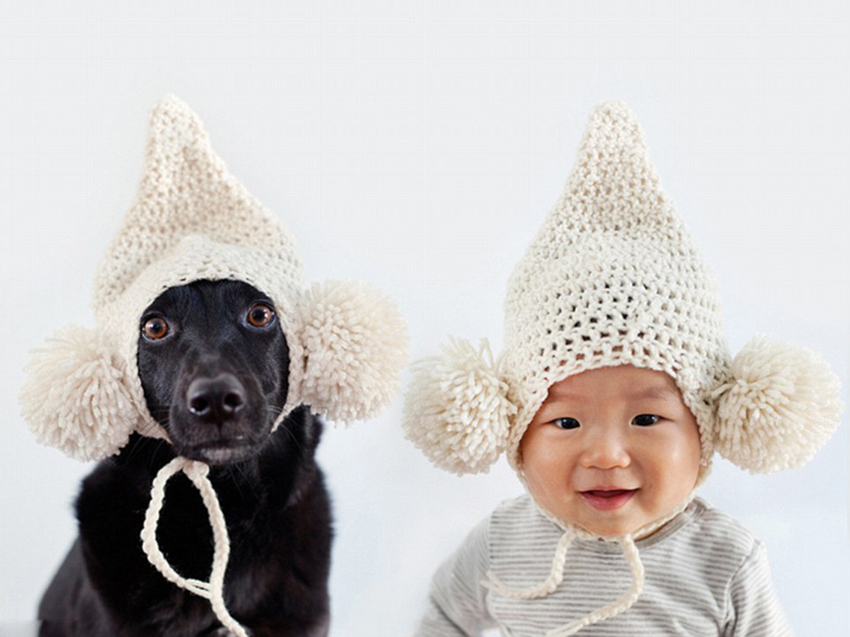 Zoey y Jasper: El niño y su perro que se visten con los mismos gorros