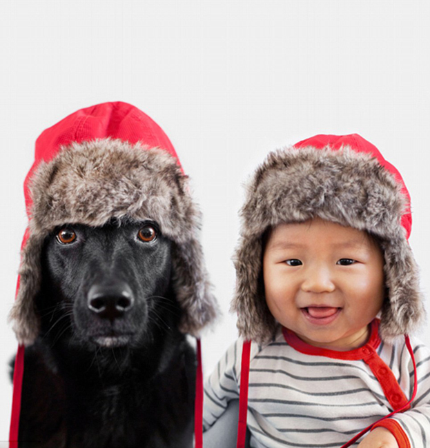 Zoey y Jasper: El niño y su perro que se visten con los mismos gorros