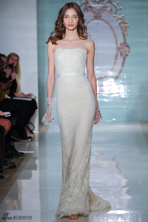 Nuevos diseños de vestidos de novia de Reem Acra, una hermosura elgante y sensual16