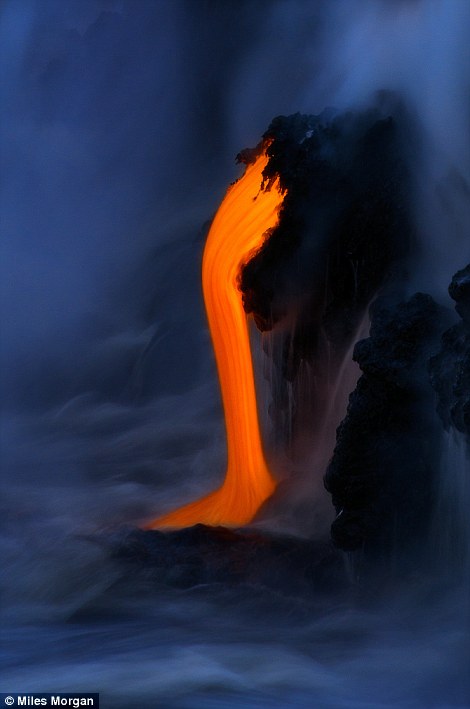 Panoramas fantásticos del volcano activo capturados por Miles Morgan