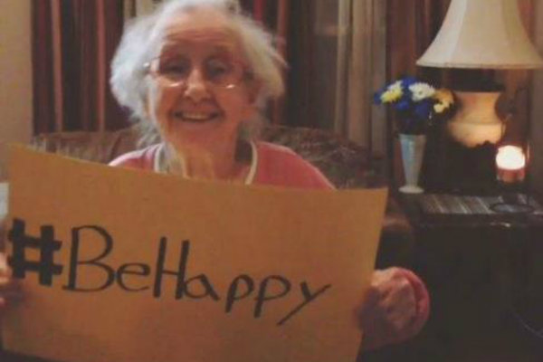 Betty Simpson, la abuelita más cool de Instagram
