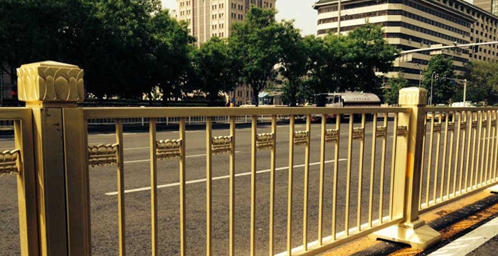 Instaladas nuevas barreras de seguridad en la Avenida Chang'an 4