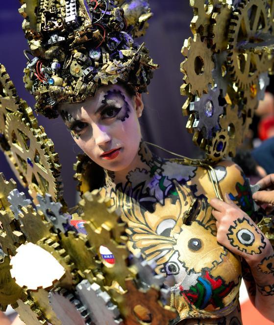 Peinados exóticos en el Campeonato Mundial de Peluquería de Frankfurt3