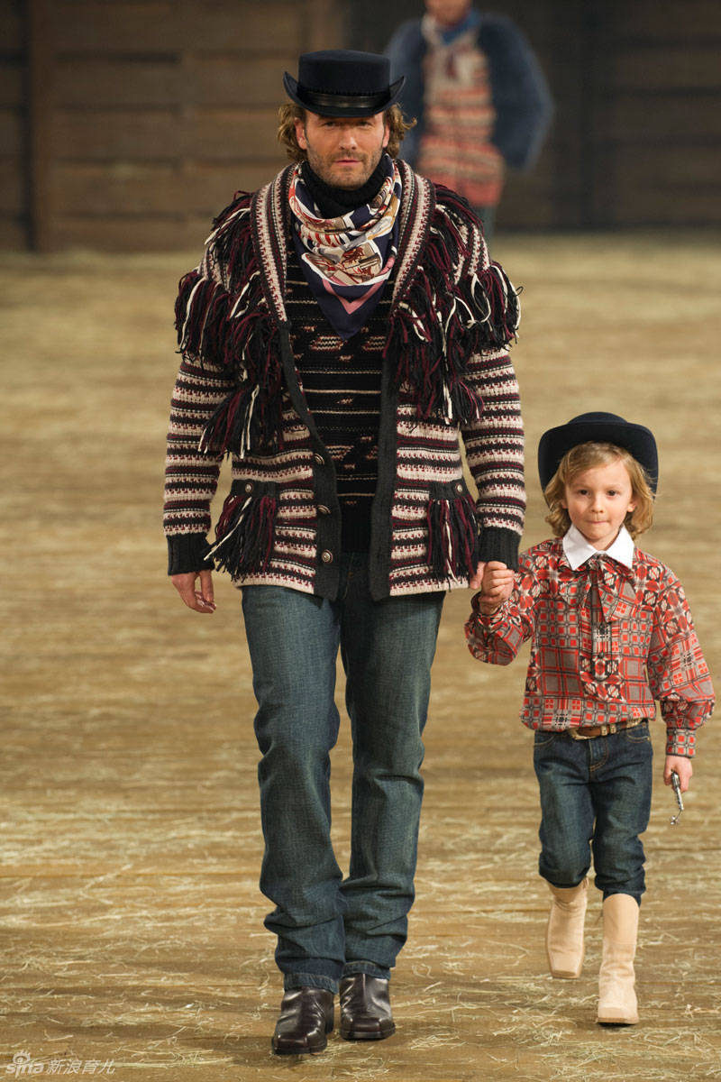 Fotos de Hudson Kroenig, modelo más joven de Chanel 