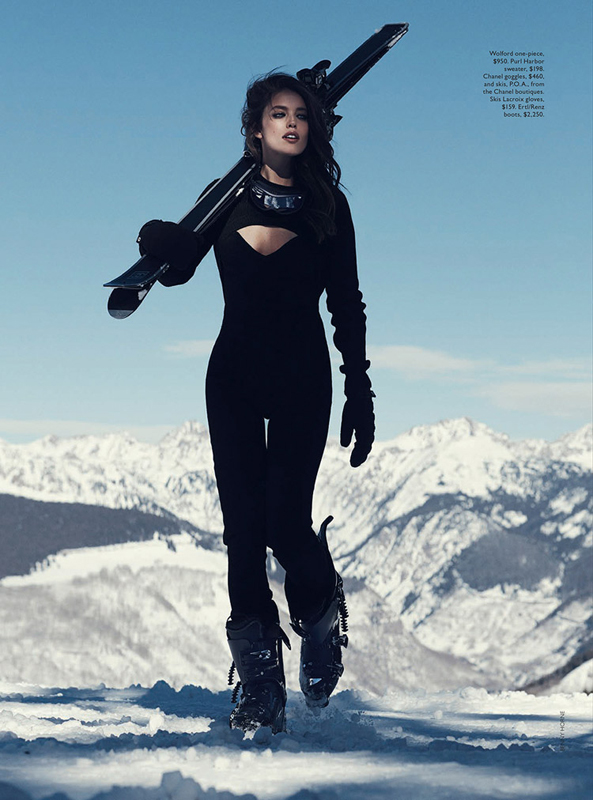 Modelo joven Emily DiDonato, estilo sexy para VOGUE