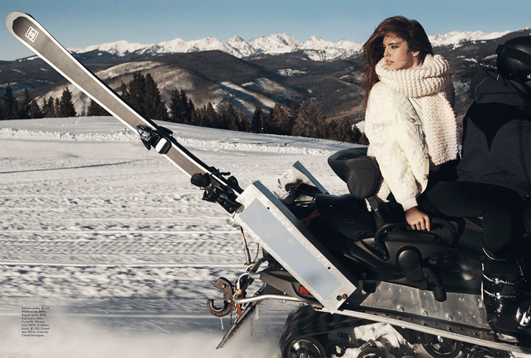 Modelo joven Emily DiDonato, estilo sexy para VOGUE
