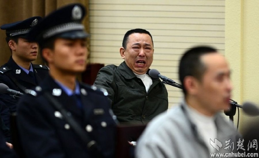 Sentencian a muerte al magnate chino de minería